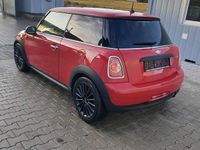 Gebraucht Mini ONE 75 PS (55 kW) 2011 Rot Kleinwagen