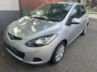 Gebraucht Mazda 2 Independence 86 PS (63 kW) 2008 Satinsilber metallic Kleinwagen