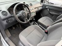 Gebraucht VW Caddy Trendline 102 PS (75 kW) 2012 Silber Van / Kleinbus