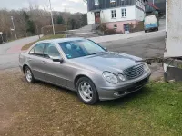 Gebraucht Mercedes E220 150 PS (110 kW) 2004 Grau Limousine