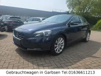 Gebraucht Volvo V40 Summum 150 PS (110 kW) 2012 Blau Kleinwagen