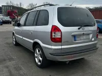 Gebraucht Opel Zafira 101 PS (74 kW) 2005 Silber Van / Kleinbus