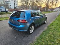Gebraucht VW Golf VII 110 PS (80 kW) 2015 Blau Limousine