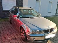 Gebraucht BMW 320 150 PS (110 kW) 2004 Silber Kombi