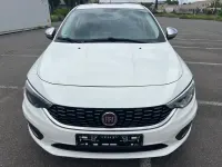 Gebraucht Fiat Tipo Mirror 95 PS (69 kW) 2019 Weiß Limousine