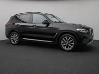 Gebraucht BMW X3 Sport Line 190 PS (139 kW) 2023 Saphirschwarz metallic475schwarz SUV
