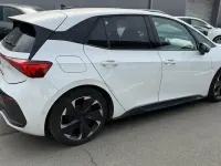 Gebraucht Cupra Born 169 kW (231 PS) 2023 Eisweiß Kleinwagen