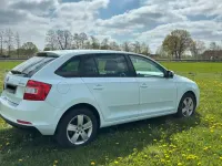 Gebraucht Skoda Rapid Style 116 PS (85 kW) 2015 Weiß Kleinwagen