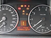 Gebraucht BMW 320 150 PS (110 kW) 2007 Grau Limousine