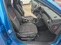 Gebraucht Mercedes A180 122 PS (89 kW) 2013 Blau Kleinwagen