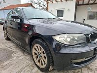 Gebraucht BMW 118 Sport Line 143 PS (105 kW) 2011 Schwarz Kleinwagen