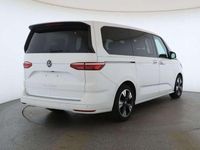 Second-hand VW Multivan Style 204 CP (150 kW) 2024 Alb Monovolum
