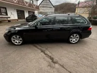 Gebraucht BMW 523 177 PS (130 kW) 2006 Schwarz Kombi
