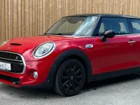 Gebraucht Mini Cooper S Pepper 192 PS (141 kW) 2018 Rot Kleinwagen