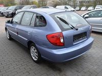 Używany Kia Rio 97 KM (71 kW) 2005 Niebieski Sedan/Limuzyna