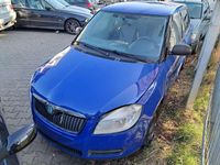 Gebraucht Skoda Fabia 60 PS (44 kW) 2010 Blau Limousine
