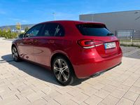 Gebraucht Mercedes A250 Advanced 160 PS (117 kW) 2021 Rot Limousine