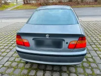 Gebraucht BMW 318 105 PS (77 kW) 2004 Silber Limousine