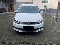 Gebraucht VW Touran Join 150 PS (110 kW) 2019 Weiß Van / Kleinbus