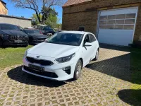 Gebraucht Kia Ceed Vision 136 PS (100 kW) 2021 (wd) cararraweiss Kleinwagen