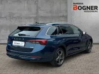 Gebraucht Skoda Octavia Style 150 PS (110 kW) 2023 Lavablau Kombi