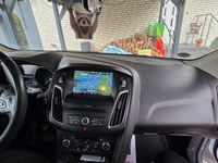 Gebraucht Ford Focus Titanium 120 PS (88 kW) 2016 Weiß Limousine