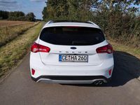 Gebraucht Ford Focus Active 182 PS (133 kW) 2019 Weiß Limousine