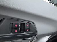 Neu Maxus V90 148 PS (108 kW) 2025 Silber Van