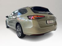 Gebraucht Skoda Superb Selection 150 PS (110 kW) 2024 Gelb Kombi