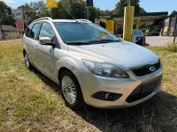 Gebraucht Ford Focus 108 PS (79 kW) 2010 Silber Kombi