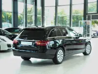 Gebraucht Mercedes C220 Advanced 194 PS (142 kW) 2018 Schwarz Kombi