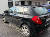 Gebraucht Kia Ceed LX 116 PS (85 kW) 2009 Schwarz Kleinwagen