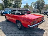 Gebraucht Alfa Romeo Spider 126 PS (92 kW) 1977 Rot Cabrio