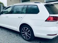 Gebraucht VW Golf VII 110 PS (80 kW) 2021 Weiß Kleinwagen