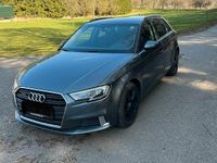 Gebraucht Audi A3 Sport 190 PS (139 kW) 2018 Grau Limousine