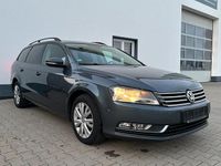 Gebraucht VW Passat Highline 122 PS (89 kW) 2011 Grau Kombi