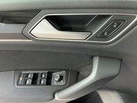 Gebraucht VW Touran Highline 150 PS (110 kW) 2022 Schwarz Van / Kleinbus