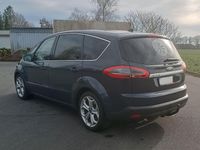 Gebraucht Ford S-MAX S 140 PS (102 kW) 2014 Grau Van / Kleinbus
