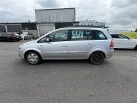 Gebraucht Opel Zafira Edition 140 PS (102 kW) 2006 Silber Van / Kleinbus