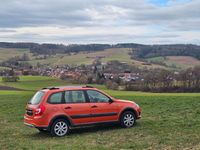 Gebraucht Lada Kalina 87 PS (63 kW) 2017 Orange Kleinwagen