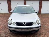 Gebraucht VW Polo 54 PS (39 kW) 2002 Silber Kleinwagen