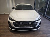 Neu Audi A5 S-Line 150 PS (110 kW) 2025 Weiß Coupé