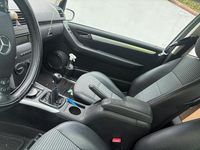 Gebraucht Mercedes A150 95 PS (69 kW) 2007 Silber Kleinwagen