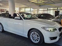 Gebraucht BMW 220 Sport Line 184 PS (135 kW) 2015 Weiß Cabrio