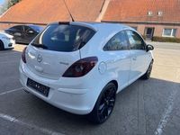 Second-hand Opel Corsa Color Edition 101 CP (74 kW) 2012 Alb Hatchback