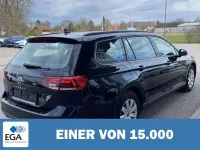 Gebraucht VW Passat 150 PS (110 kW) 2022 Schwarz metallic Kombi