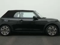 Gebraucht Mini Cooper Cabriolet Classic 163 PS (119 kW) 2025 Schwarz Cabrio