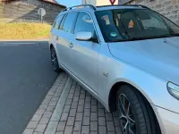 Gebraucht BMW 525 197 PS (144 kW) 2009 Silber Kombi
