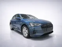 Używany Audi e-tron Advanced Plus 300 kW (408 KM) 2022 Niebieski SUV
