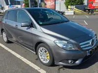 Gebraucht Mercedes B180 Sport Edition 109 PS (80 kW) 2013 Grau Kleinwagen